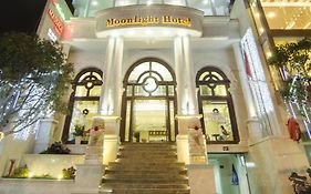 Moonlight Hotel Suites & Spa - City Center, High Floor, Great Location & Romantic River View & Dragon Bridge View