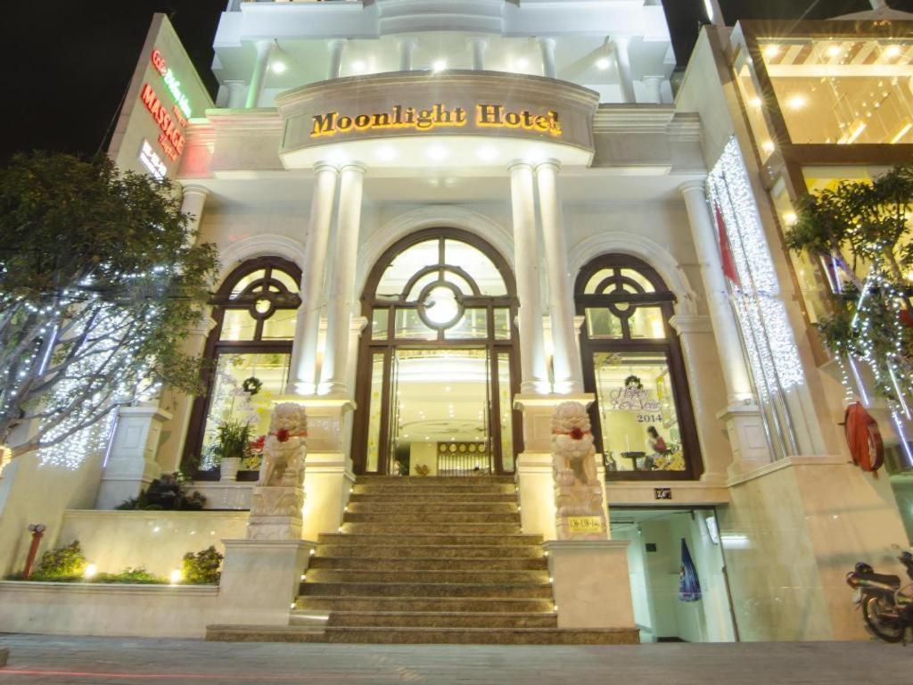 Moonlight Hotel Suites & Spa - City Center, High Floor, Great Location & Romantic River View & Dragon Bridge View Da Nang Zewnętrze zdjęcie