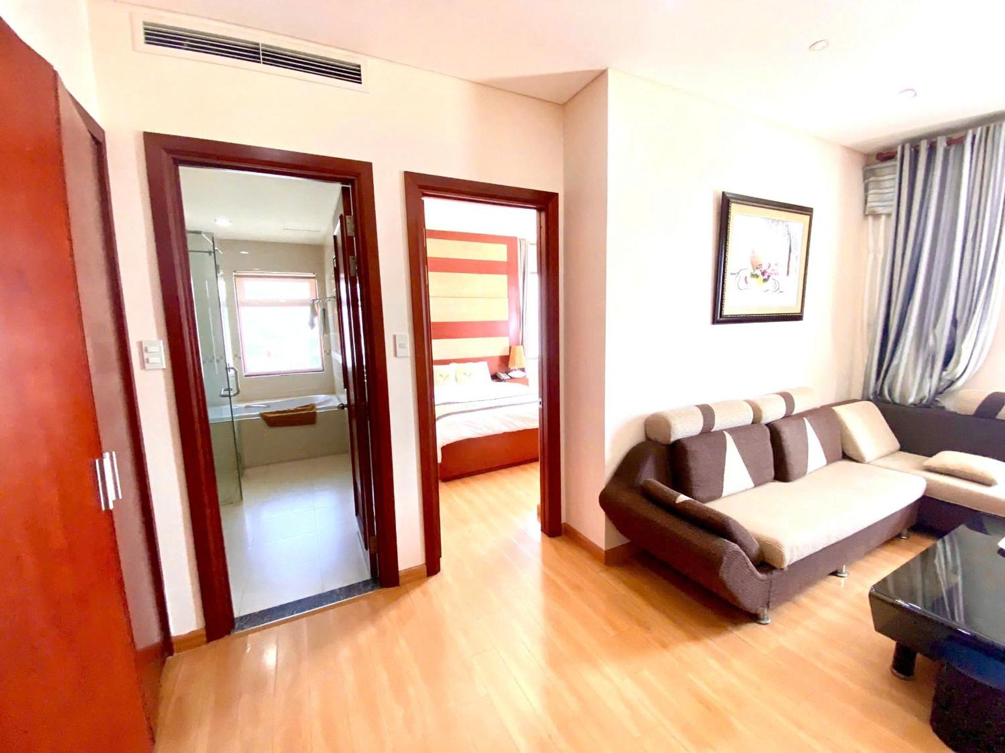 Moonlight Hotel Suites & Spa - City Center, High Floor, Great Location & Romantic River View & Dragon Bridge View Da Nang Zewnętrze zdjęcie