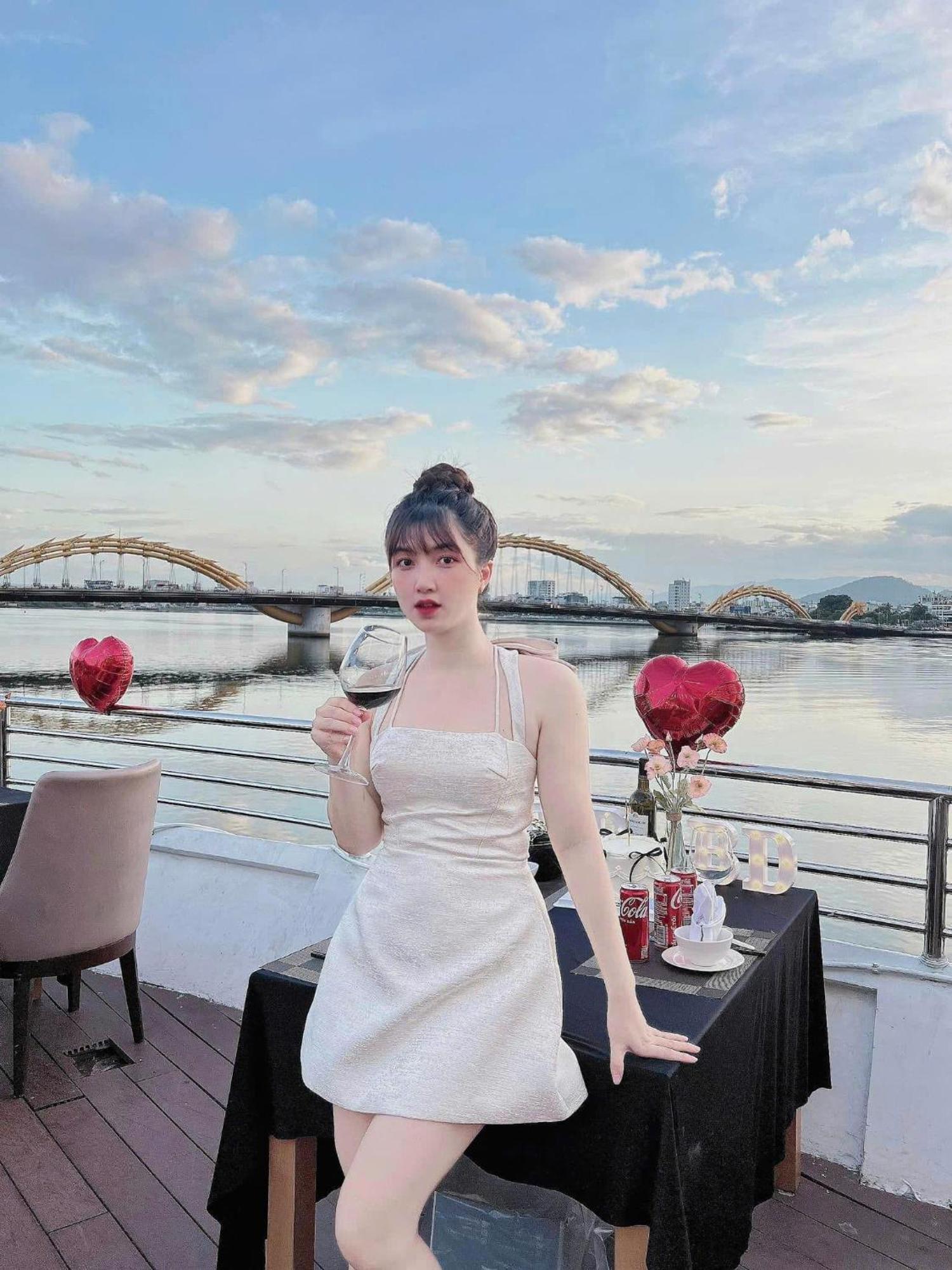 Moonlight Hotel Suites & Spa - City Center, High Floor, Great Location & Romantic River View & Dragon Bridge View Da Nang Zewnętrze zdjęcie