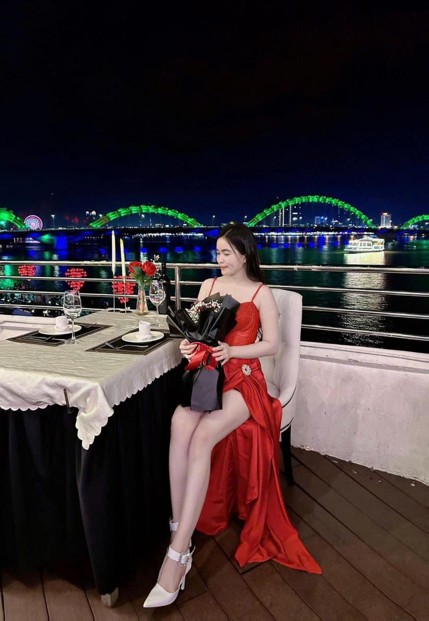Moonlight Hotel Suites & Spa - City Center, High Floor, Great Location & Romantic River View & Dragon Bridge View Da Nang Zewnętrze zdjęcie