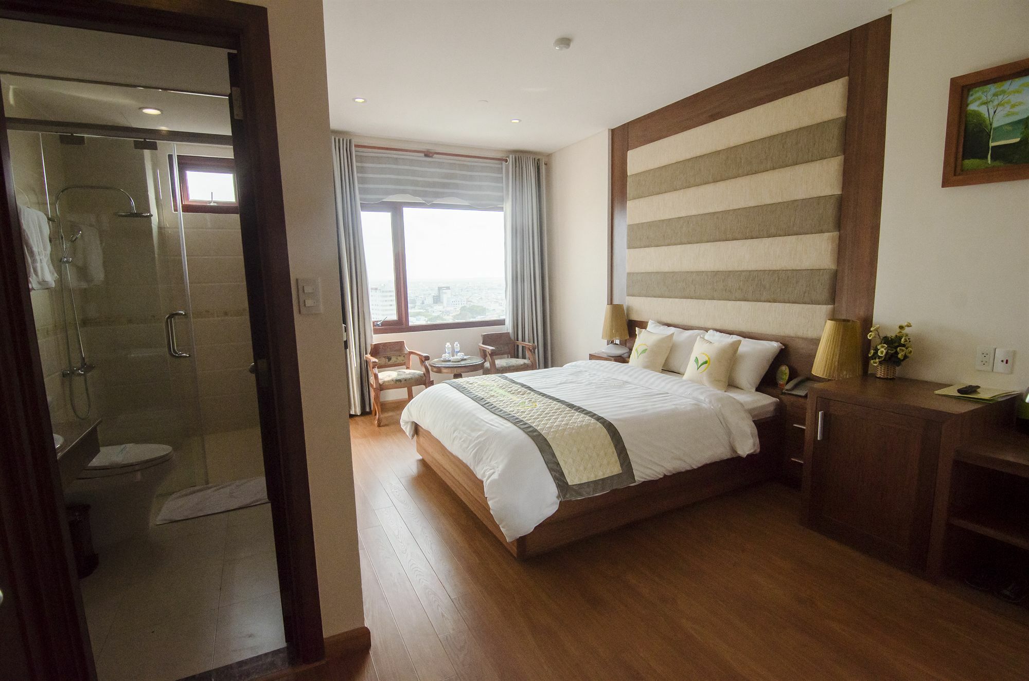 Moonlight Hotel Suites & Spa - City Center, High Floor, Great Location & Romantic River View & Dragon Bridge View Da Nang Zewnętrze zdjęcie